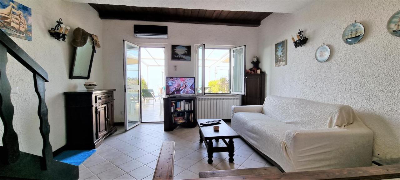 La Villa Fronte Spiaggia Bandiera Blu سبرلونغا المظهر الخارجي الصورة